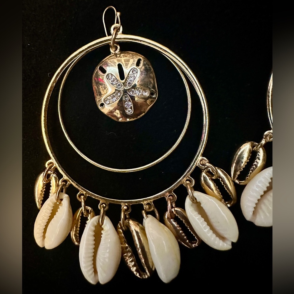 Shell Hoop Earrings - Picture 4 of 7